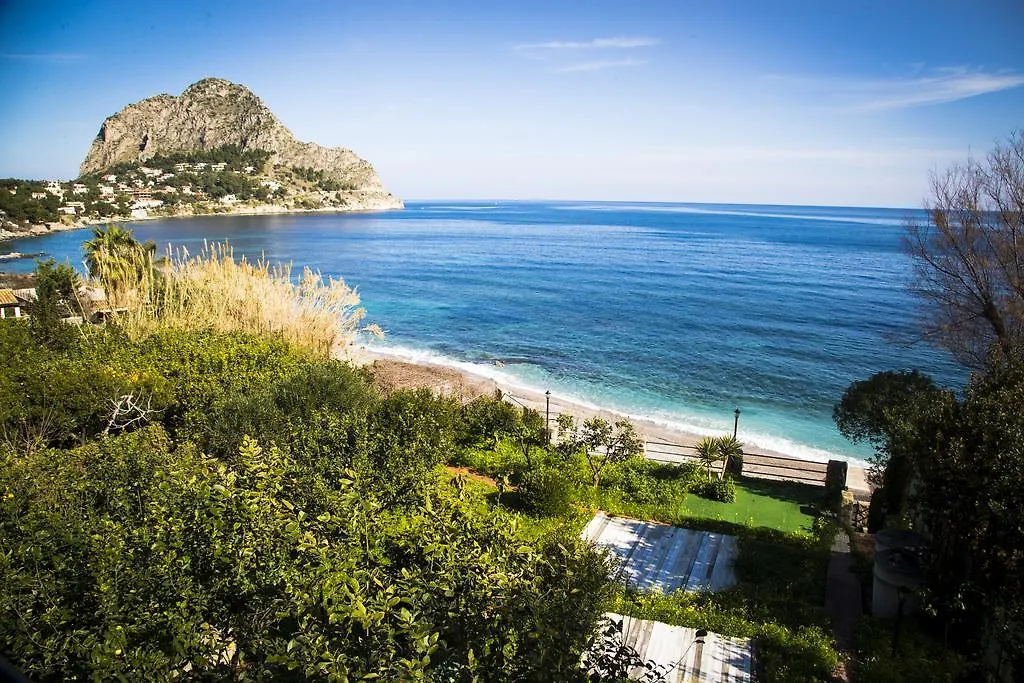 Villa Buonasera Santa Flavia 0*,  Italia